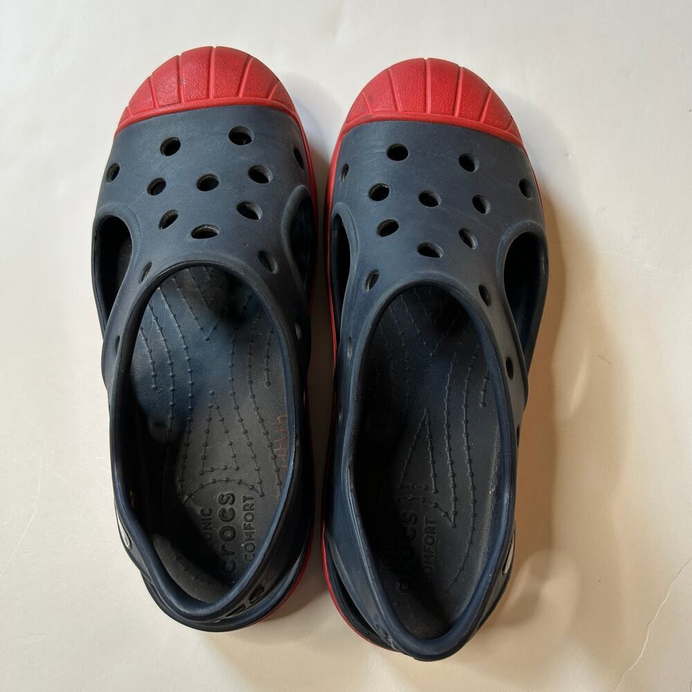 Crocs Bump It Blue/Red Rubber Slip-On Sandals 3 - Picture 3 of 5